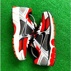 Nike Zoom Vomero 5